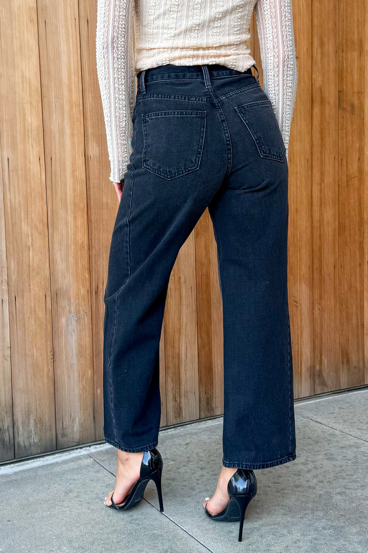 Just Black: Take it Easy Barrel Jean Twist -Washed Black