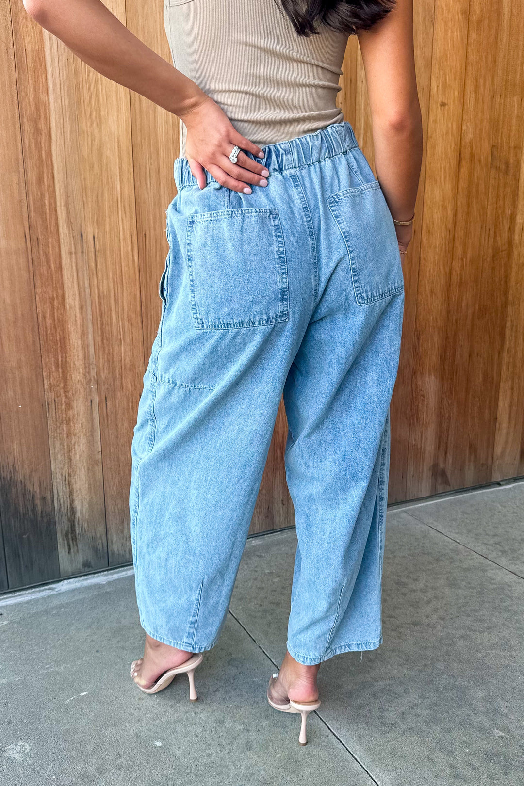Light Wash Pull on Balloon Pant