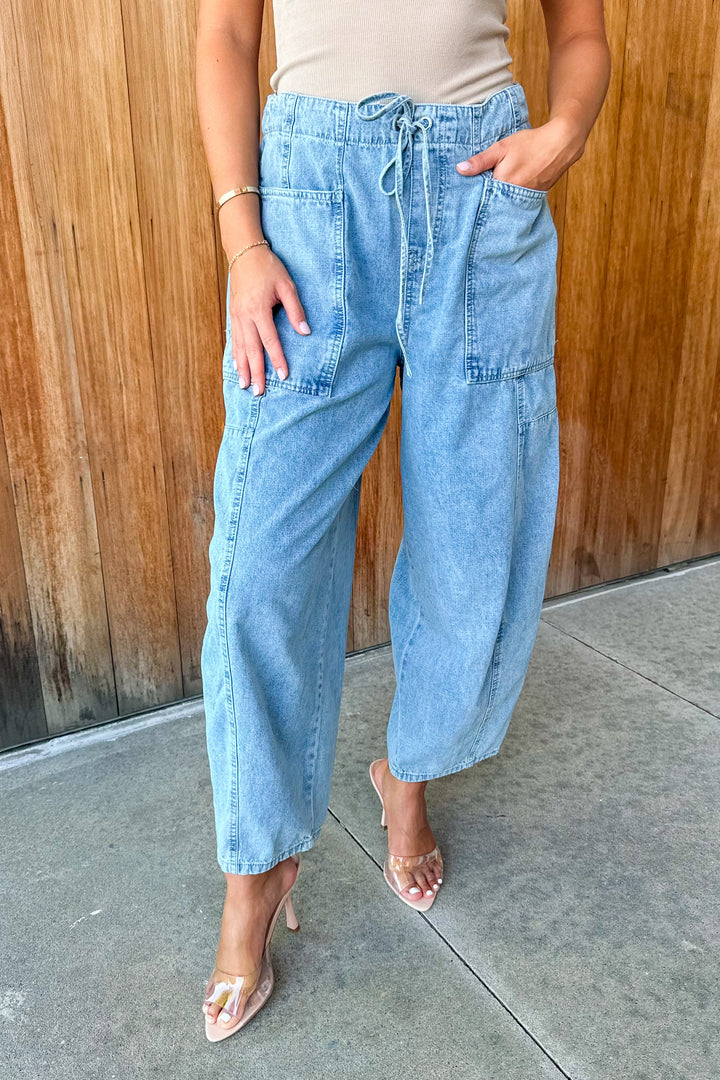 Light Wash Pull on Balloon Pant