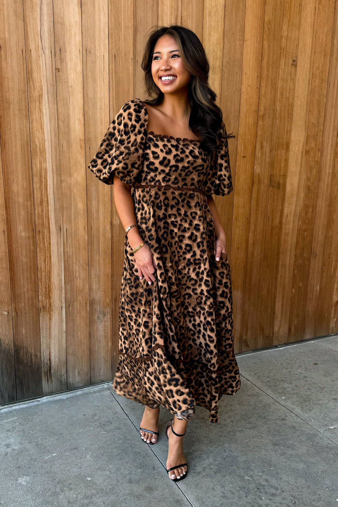 Spotted You Leopard puff sleeve Midi Dress