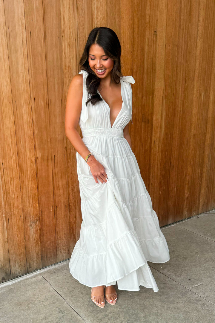 Chasing Love Off White sleeveless Maxi Dress