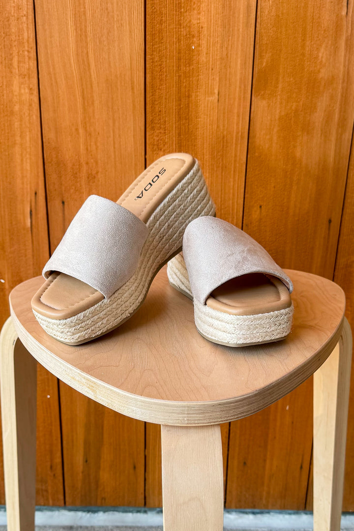 Sienna Espadrille Wedge Sandal- Clay