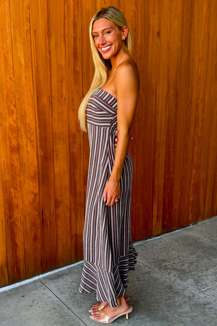 Here and There striped Maxi Dress - Brown