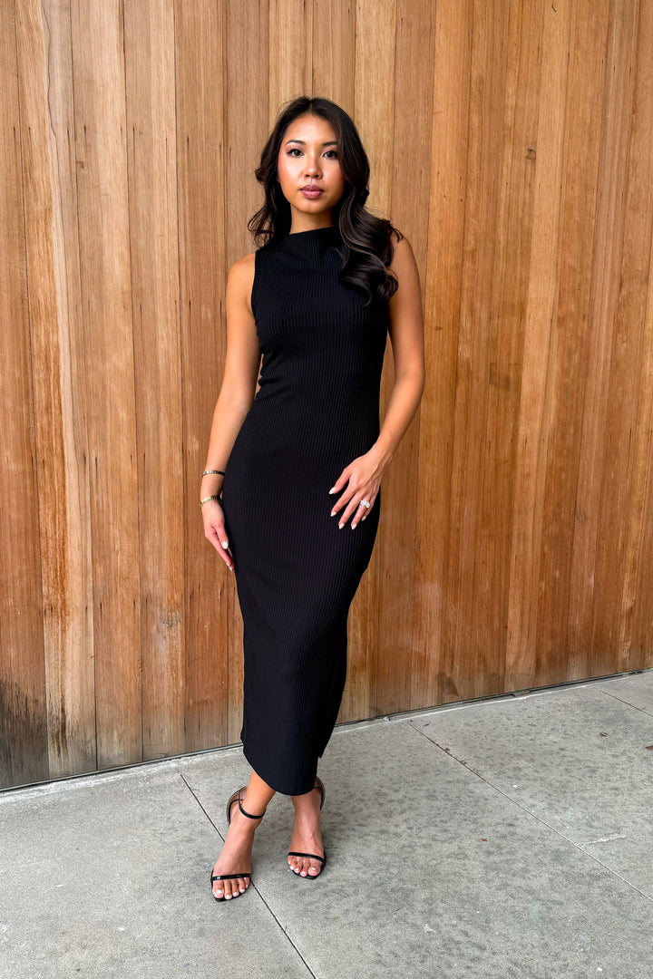 Casually Cool Black Ribbed Knit midi Dress