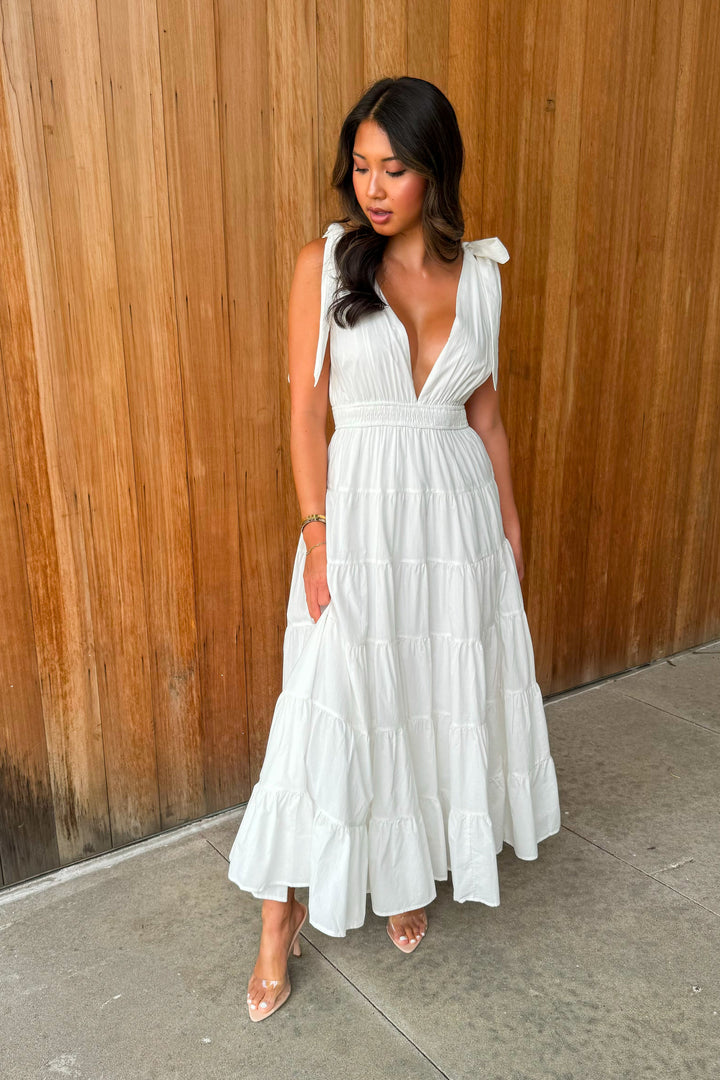 Chasing Love Off White sleeveless Maxi Dress