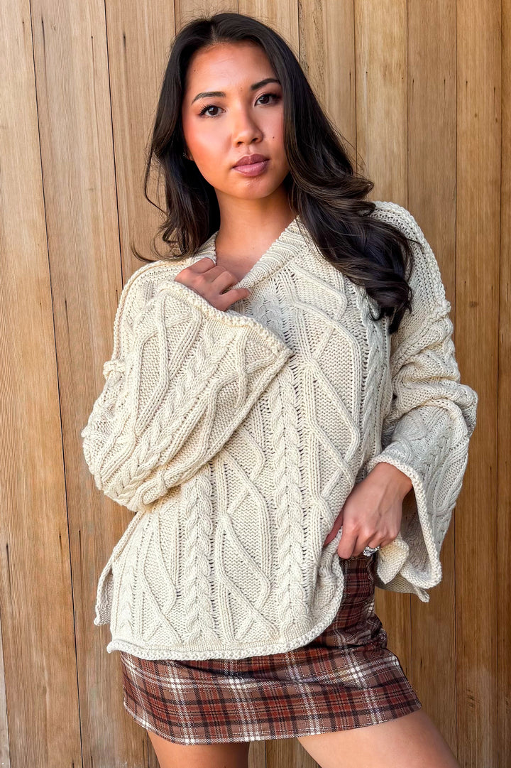 Rumor has It Cable knit Sweater -Cream