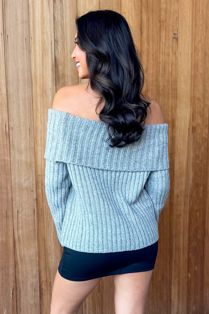 True Essentials Mini Skirt - Black